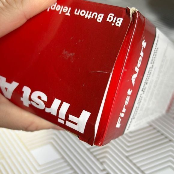 First Alert SFA 3275 Button Corded Telephone Emergency‎ Key - Picture 5 of 11